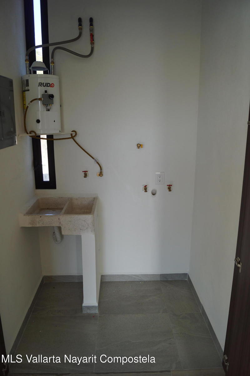 20251217182949008125000000 o