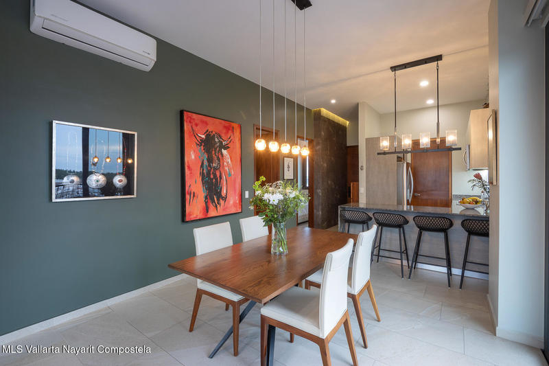 20250927212428625978000000 o