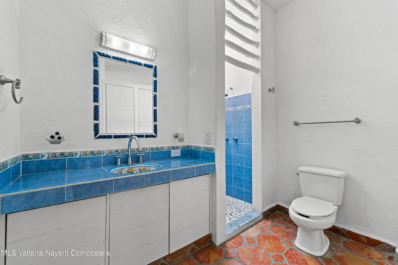 20251030203634267732000000 o