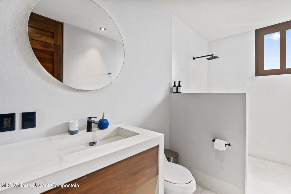 20250708200145945315000000 o