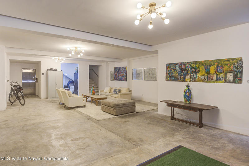 20251016194706067936000000 o