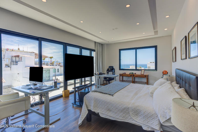 20251016200512670999000000 o