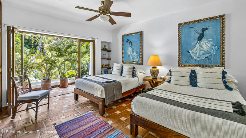 20250806211306630007000000 o