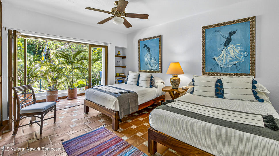 20250806211306630007000000 o