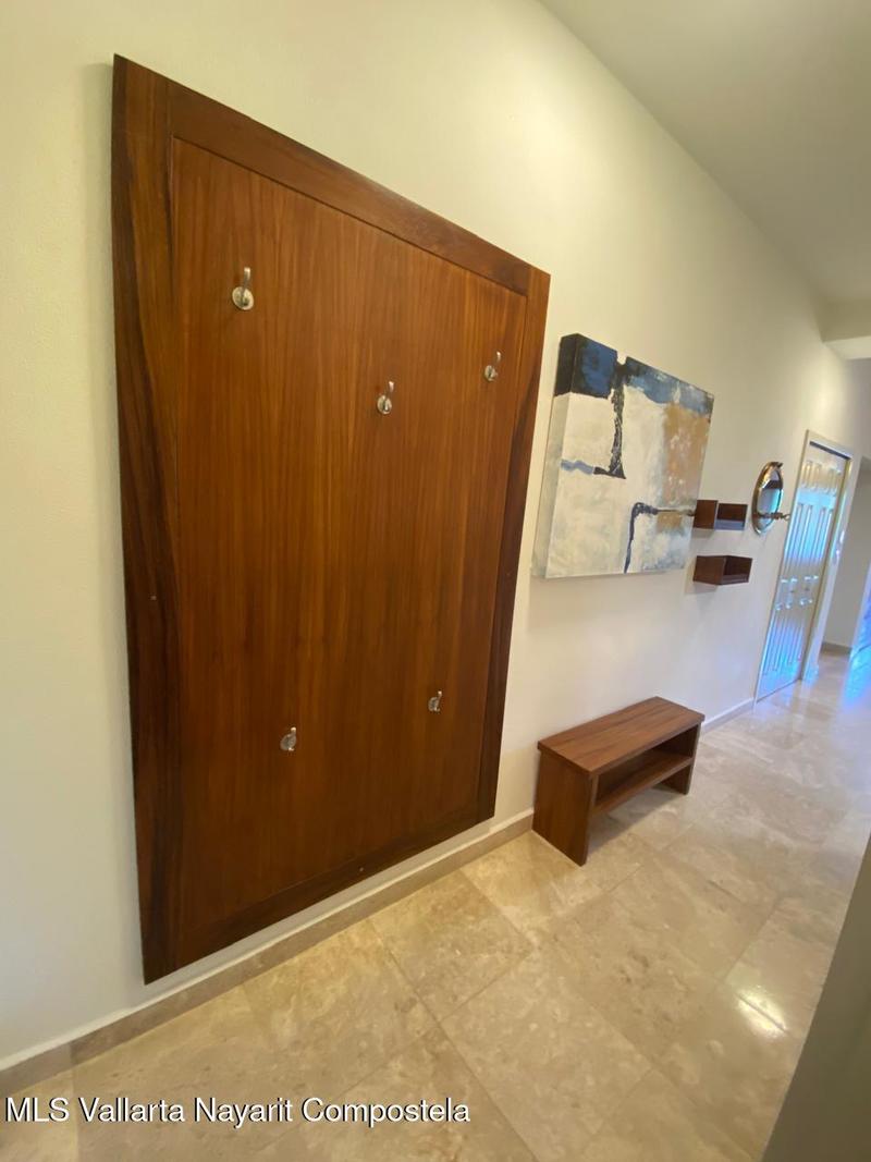 20251227005618596729000000 o