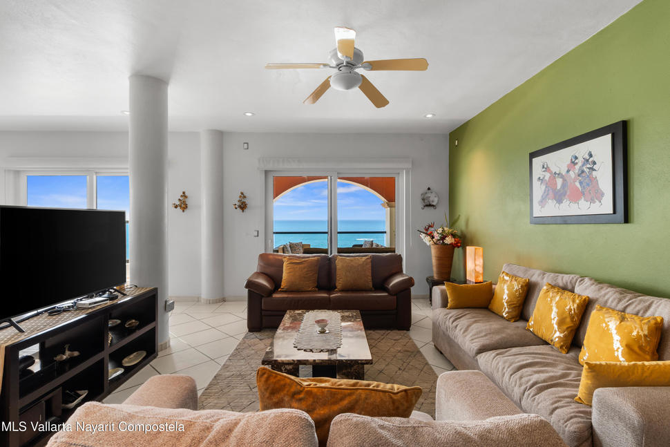 20250930212502402568000000 o