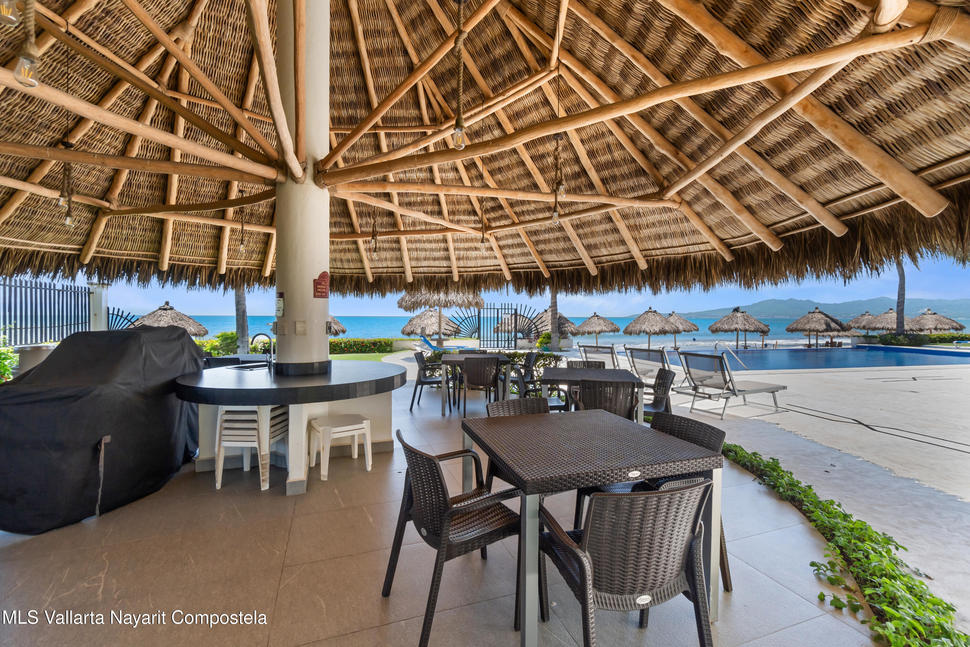 20250930212724174387000000 o