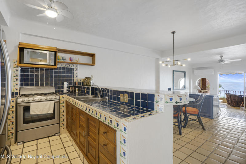 20251016215954123264000000 o