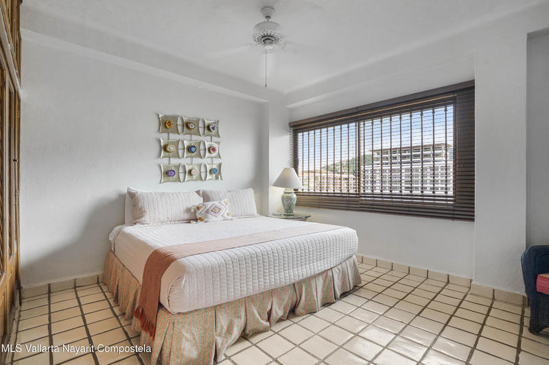 20251016220028058568000000 o