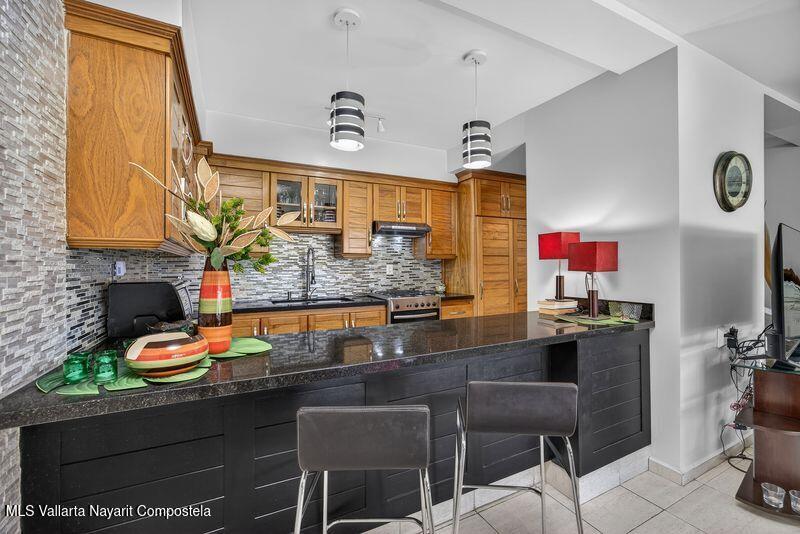 20251226175648782156000000 o