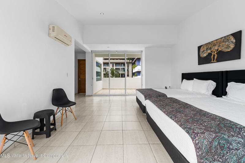 20251001192121473083000000 o