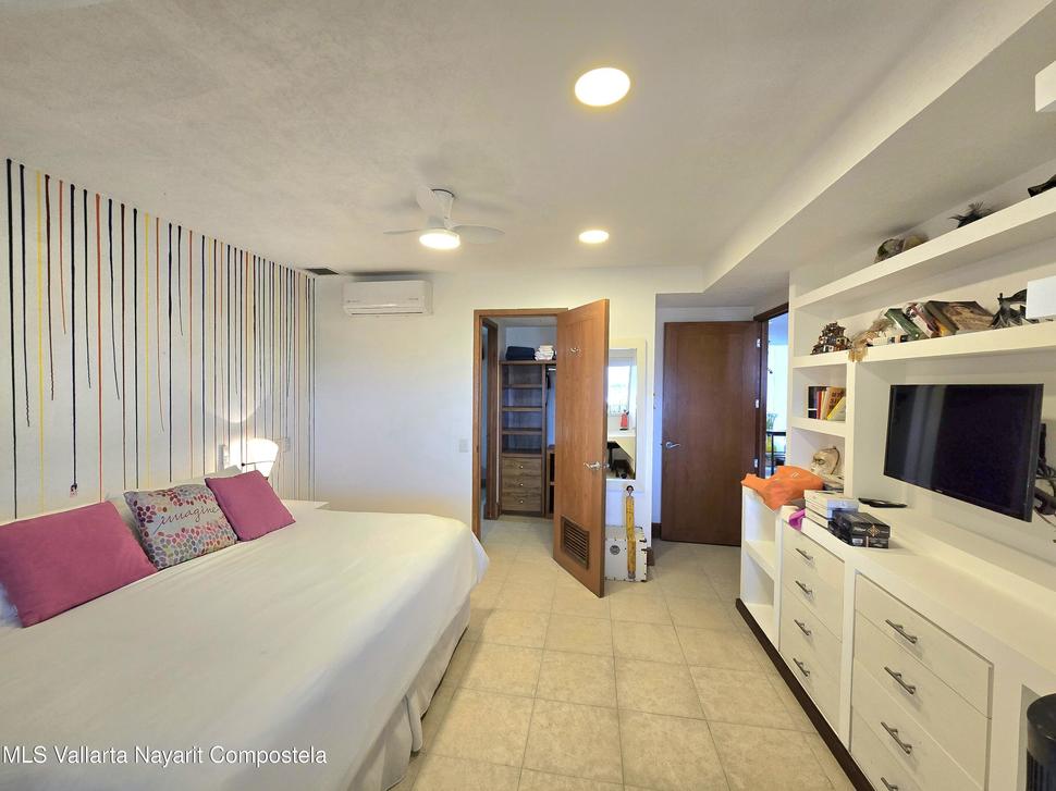 20251220171213994923000000 o