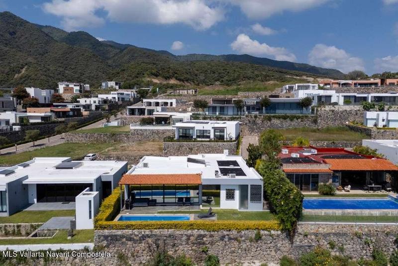 20251108184109895834000000 o