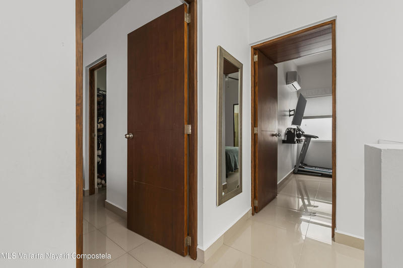 20250625204040202163000000 o