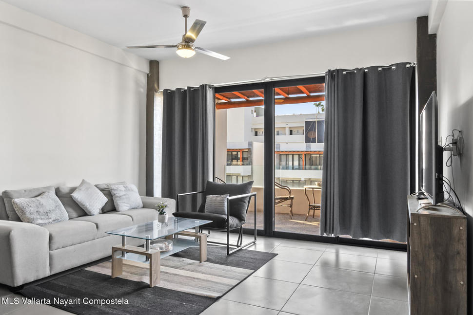 20251029213553514036000000 o