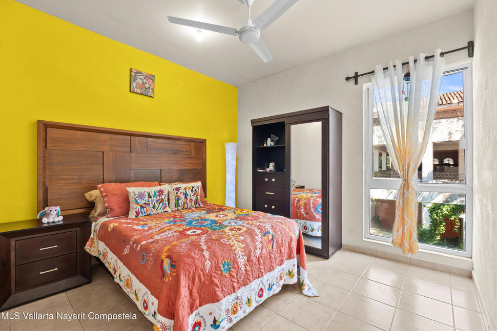 20251112181716028421000000 o