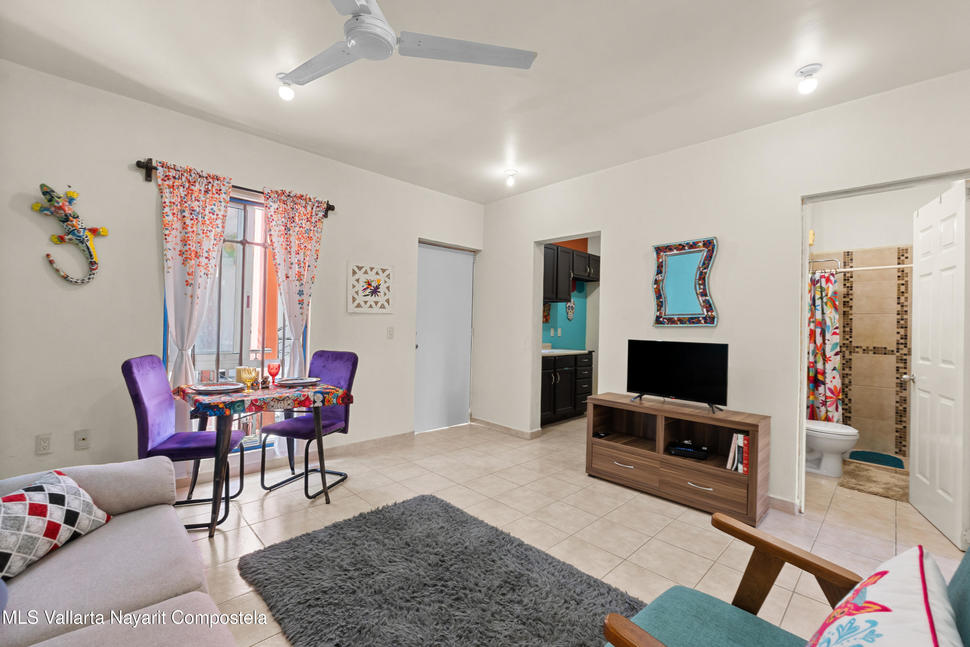 20251112181809012834000000 o