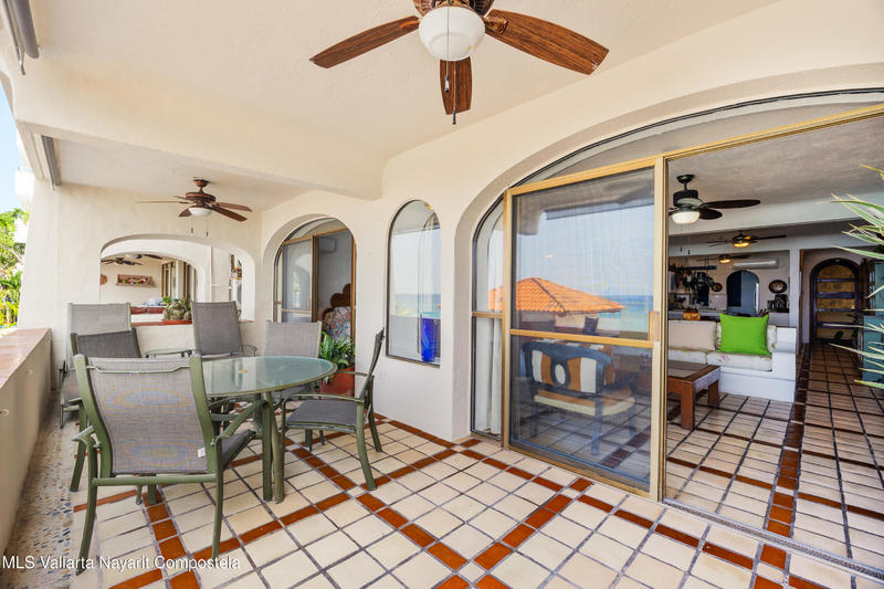 20251103203551174997000000 o