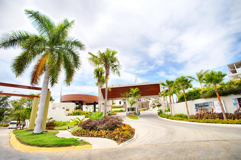 Quadrant, Luxury Ocean Living 305