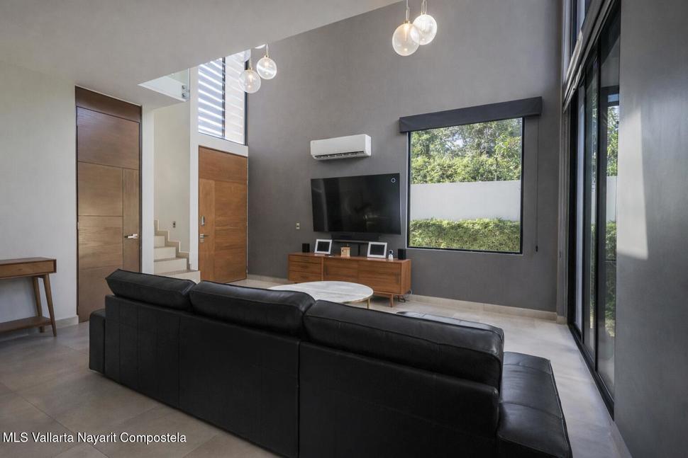 20260206225211900206000000 o