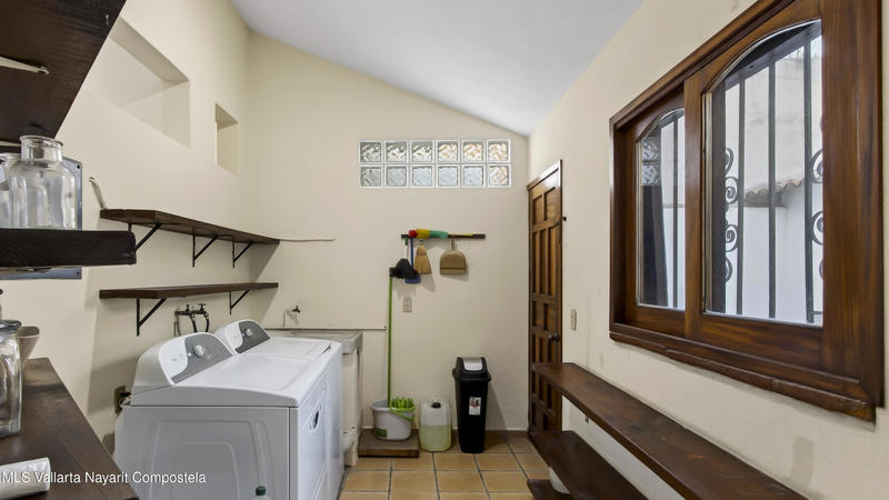 20251229172028899247000000 o