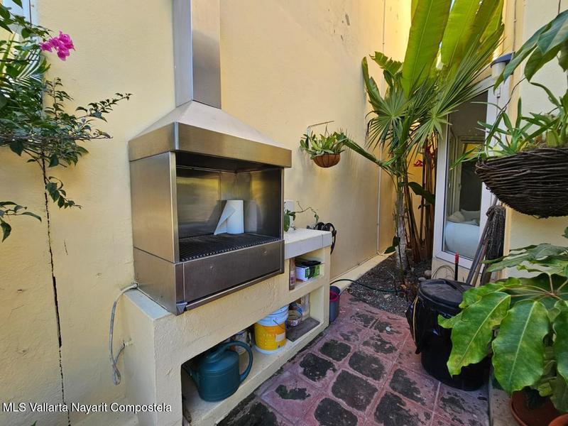 20251001173440748372000000 o