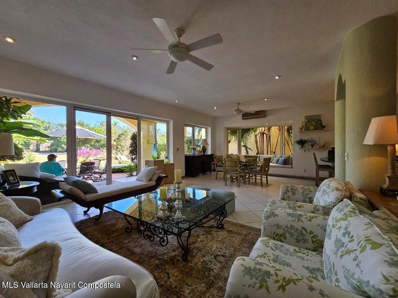 20251001173443594361000000 o