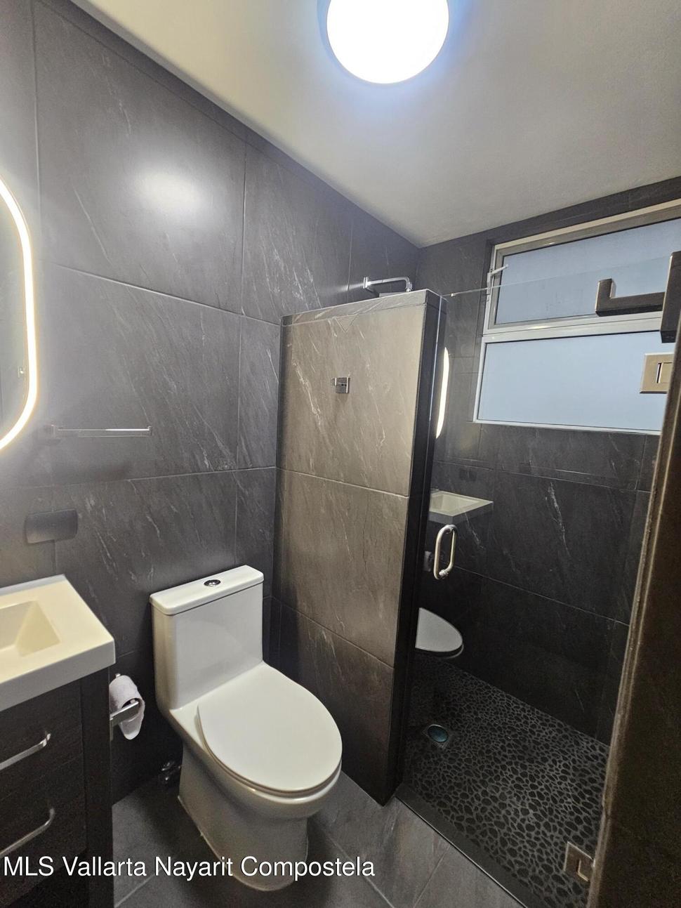 20251227231215602695000000 o