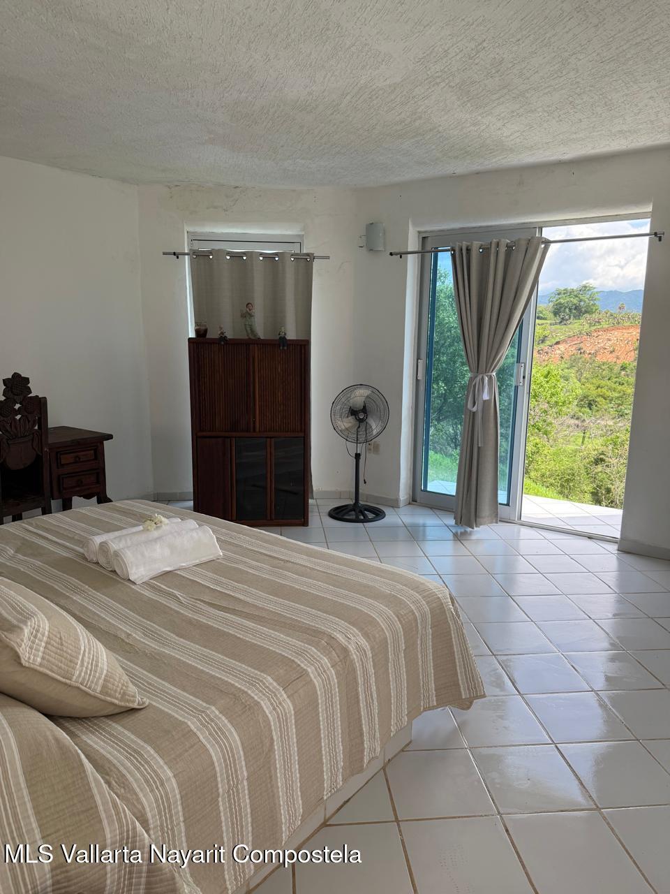 20251209164155274863000000 o