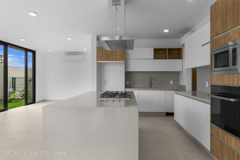 20251023032117489468000000 o