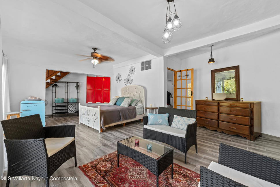 20251222233055084776000000 o