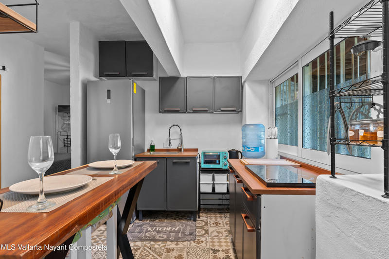 20251222233346285659000000 o