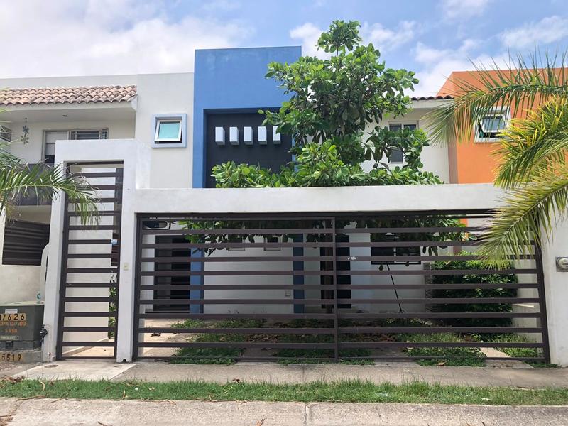 Casa Rio Volga 217