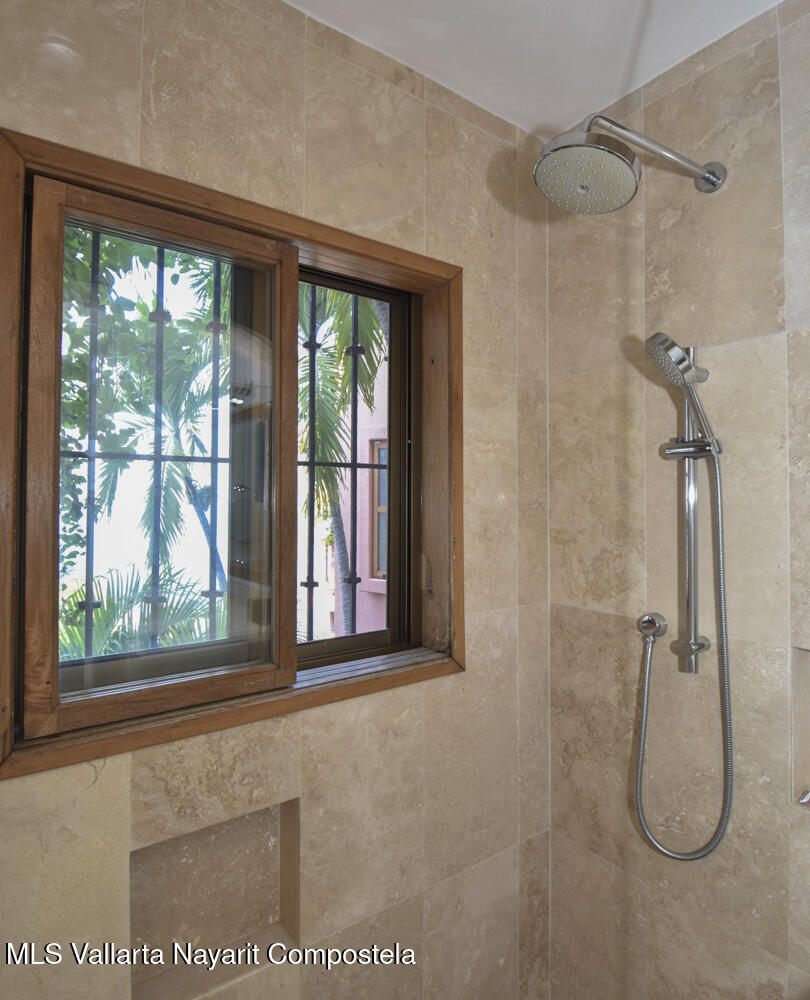 20251124175137670063000000 o