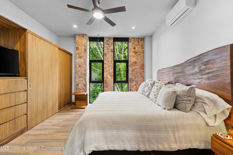 20250925175716249327000000 o