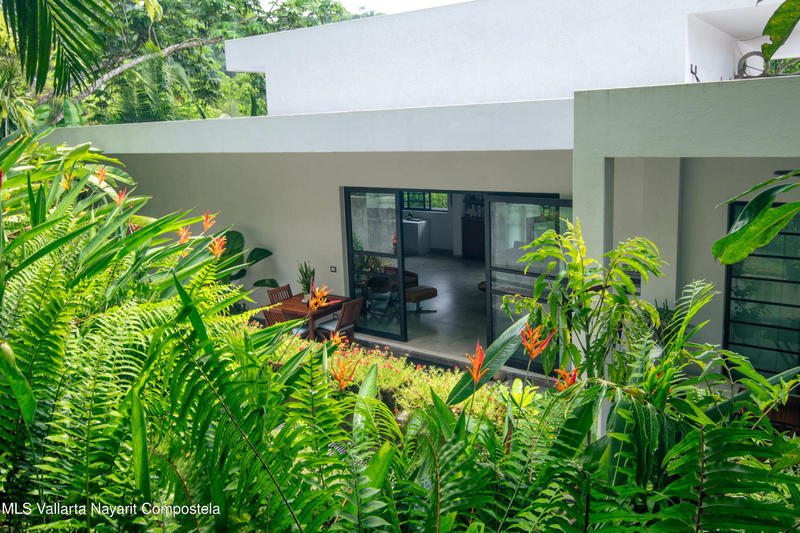 20250728200555760877000000 o