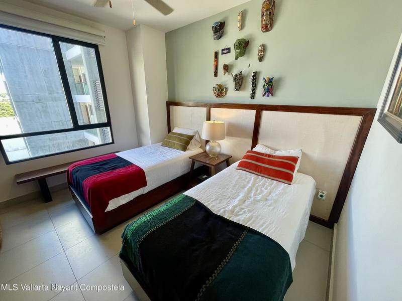 20251013223218045539000000 o