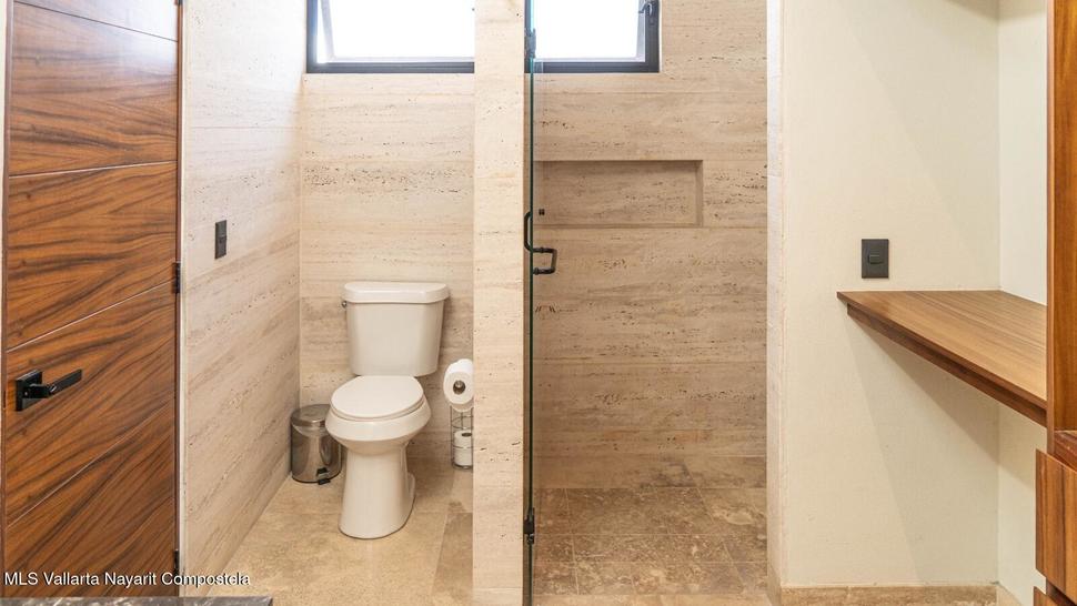 20251127003238480671000000 o