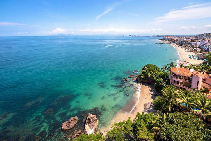 Sayan Beach Penthouse 12i PH 12i