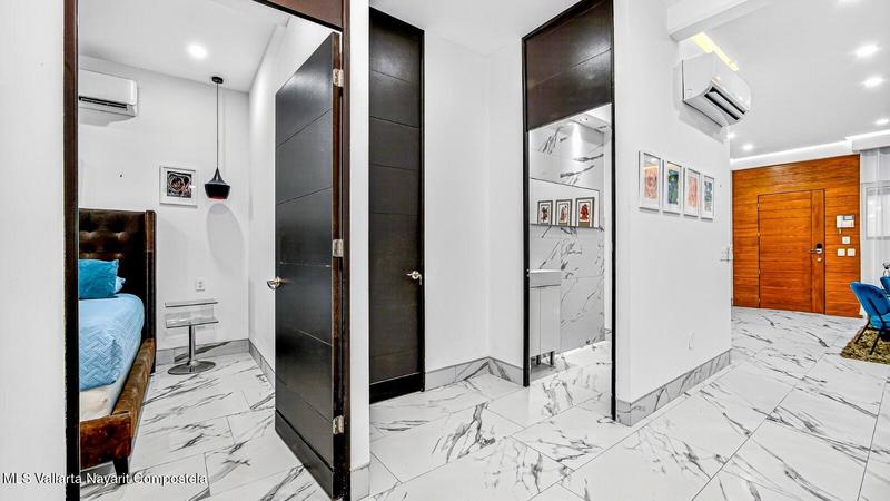 20251122012221194352000000 o