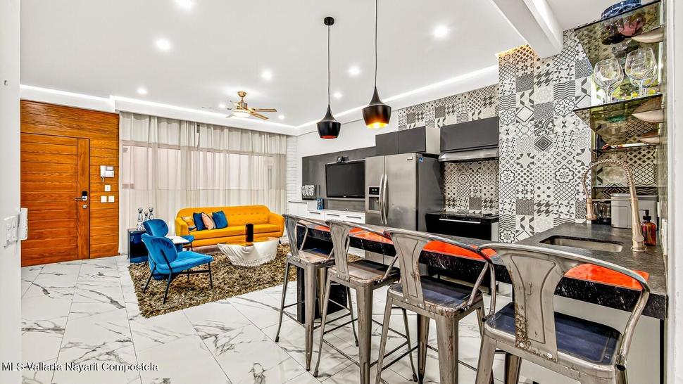 20251122012223798066000000 o