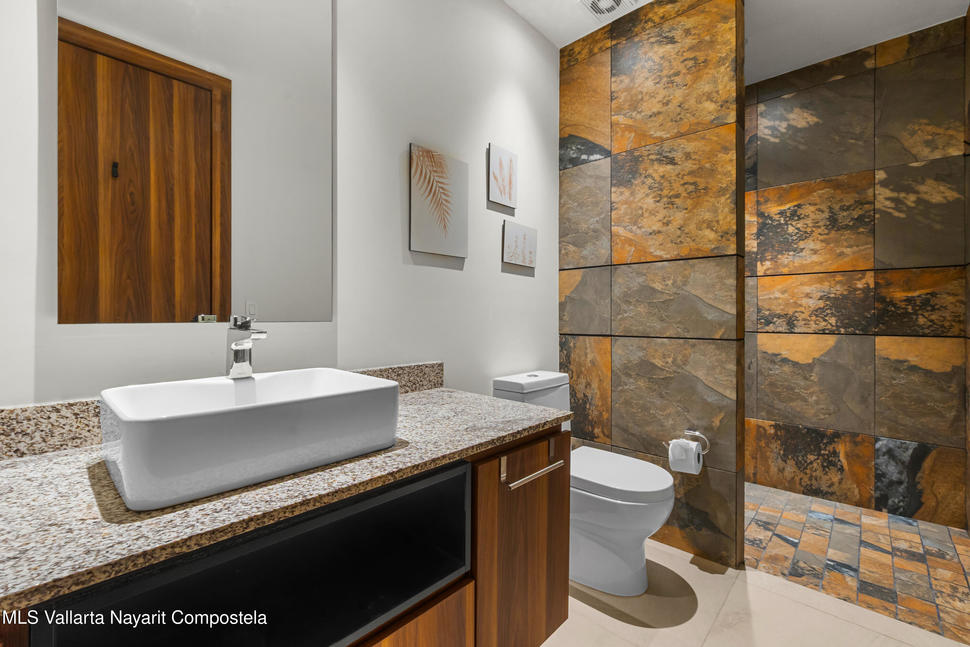 20250921183708564495000000 o