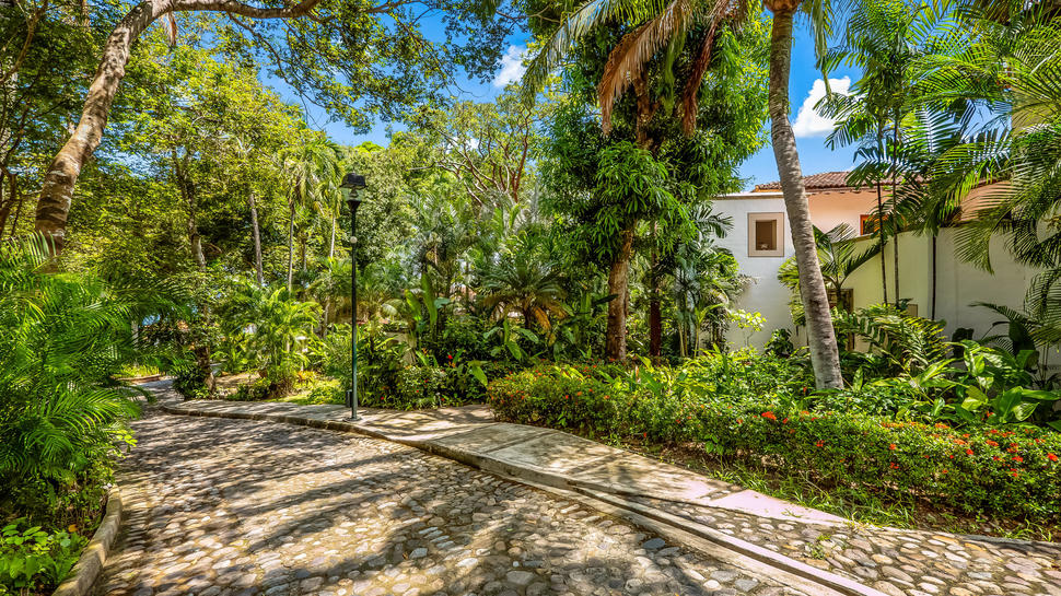 20250519184613894030000000 o