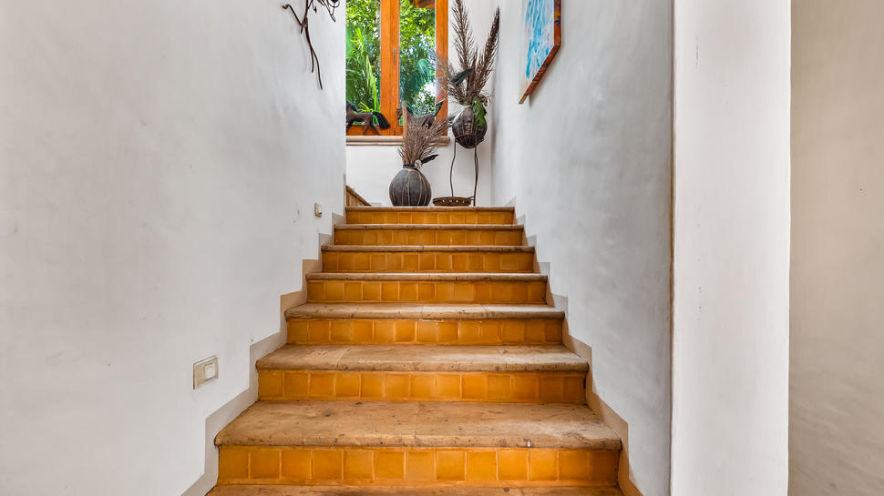 20250519184617285060000000 o