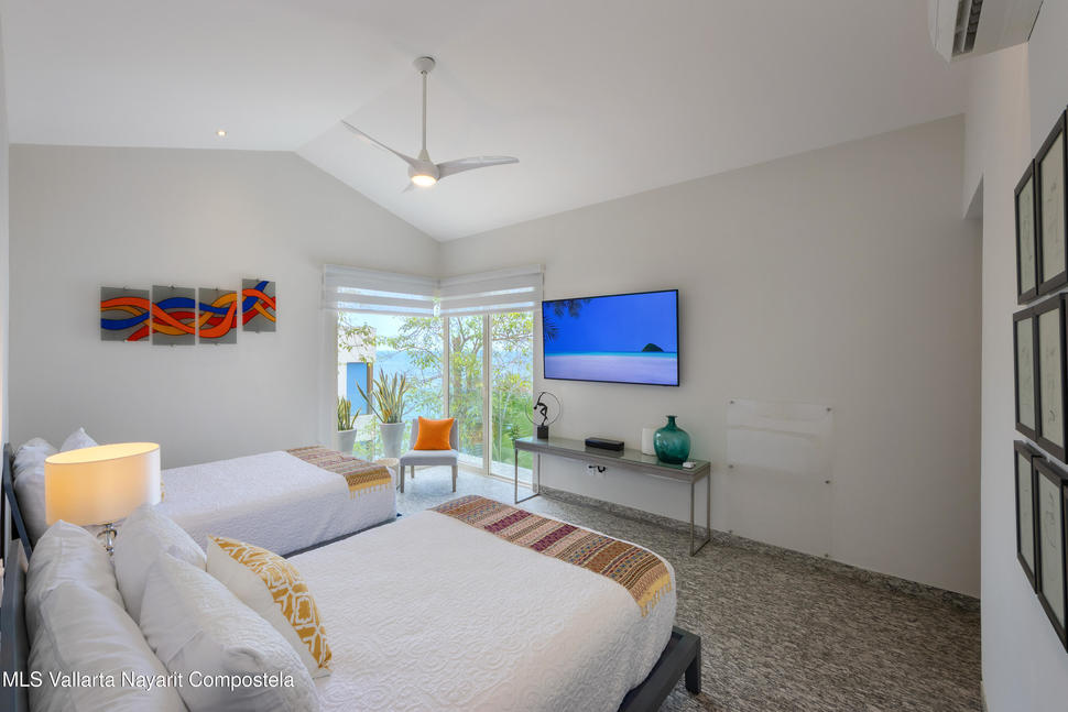 20250611210123059079000000 o