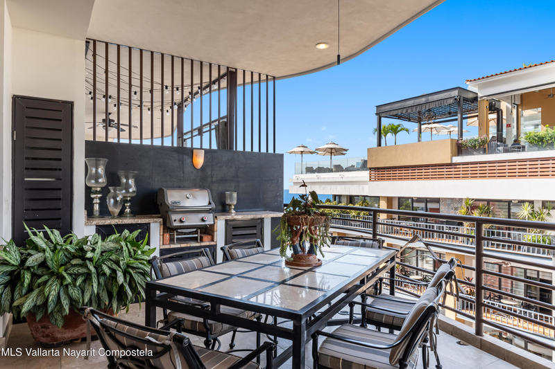 20251027044533464844000000 o