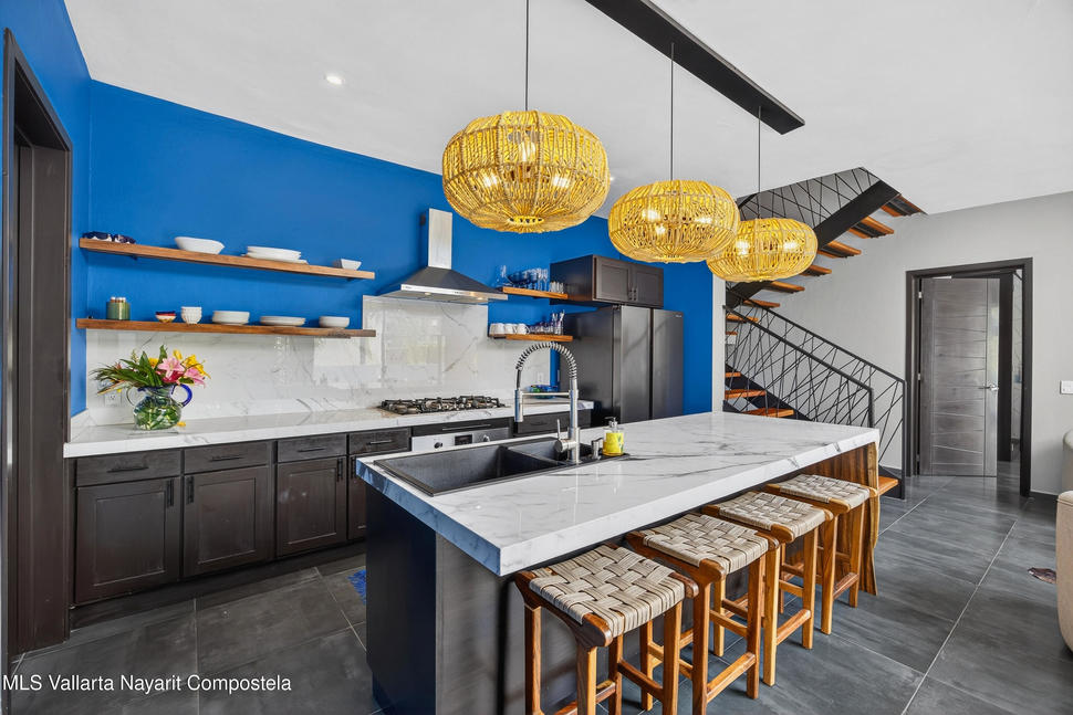 20251219181854931189000000 o