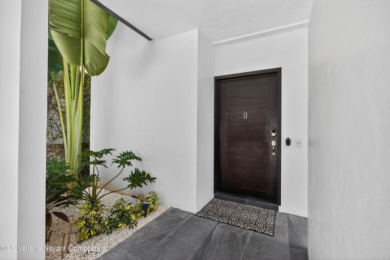 20251219182002641851000000 o