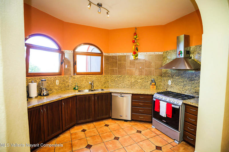 20251127165451078167000000 o