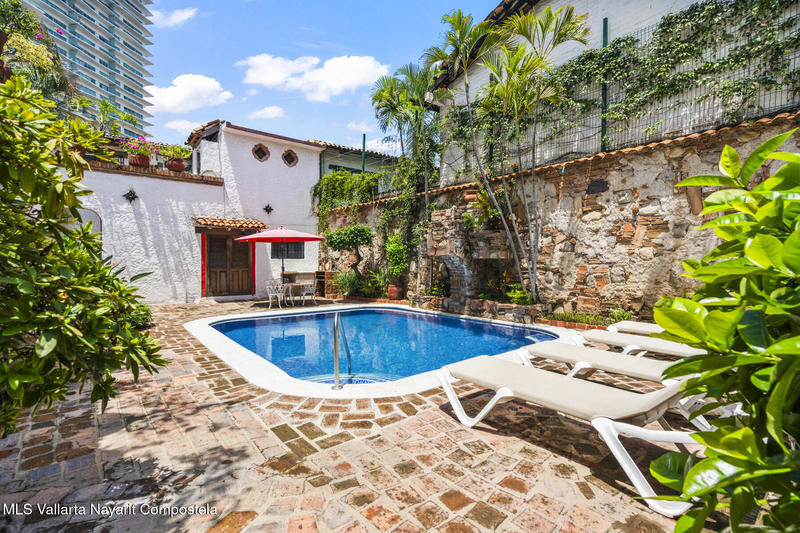 20251002230830124165000000 o